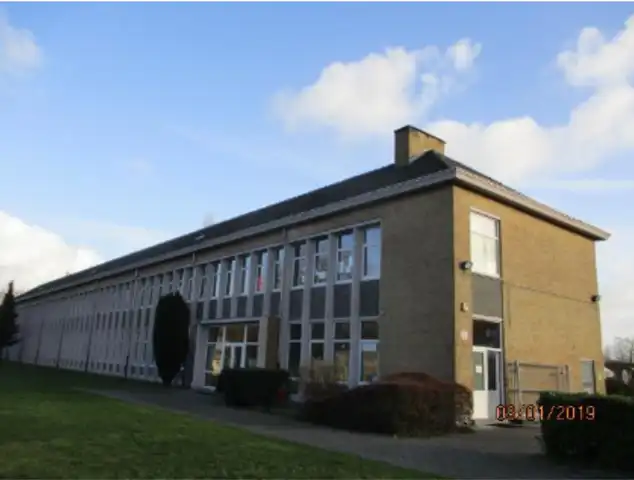 Asbestsanering asbesthoudende isolatie basisschool vlasbloempje